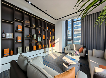 空间连接信息｜一米投资信息咨询新办公室焕新交付